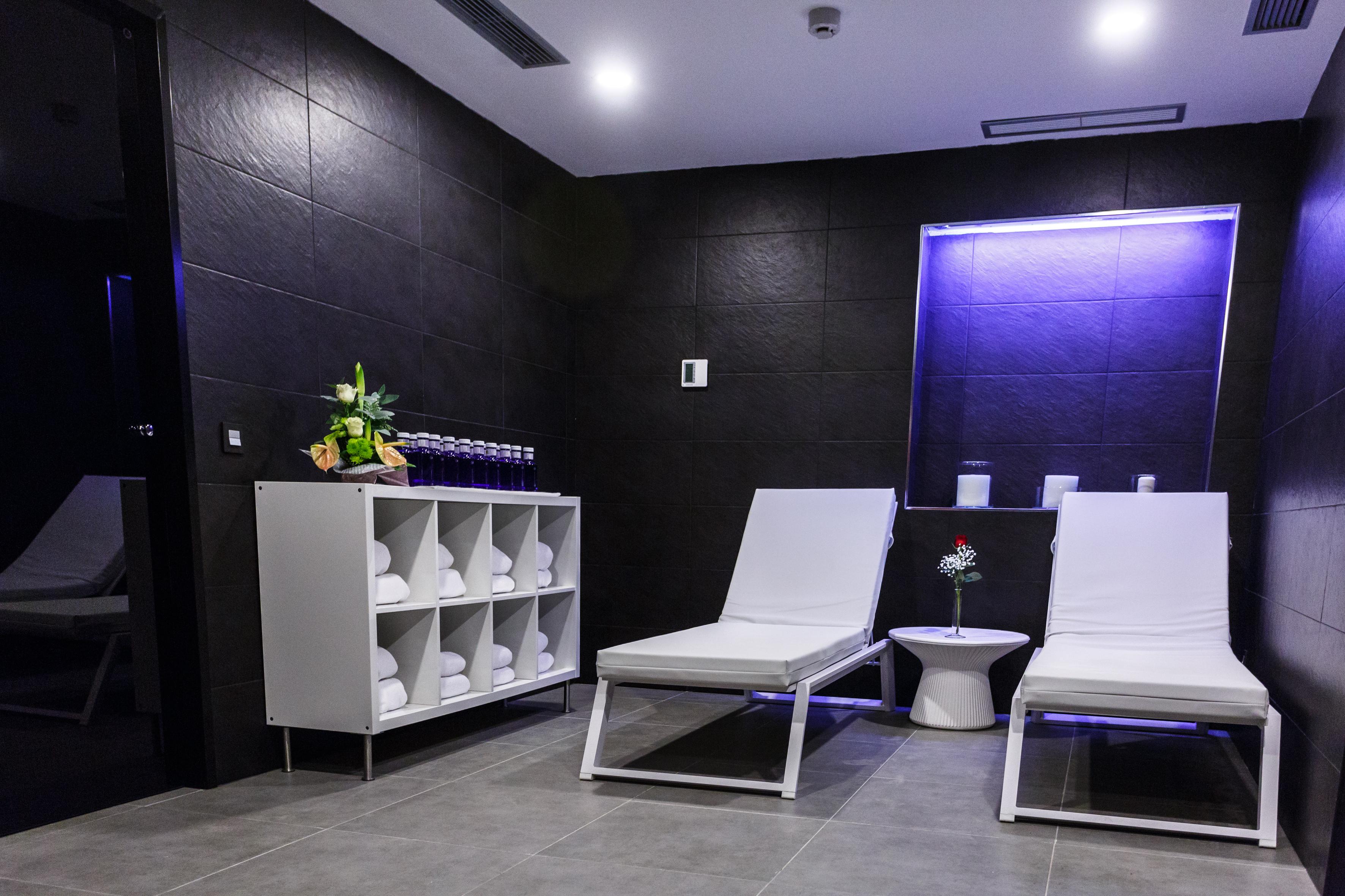 Seven Hotel & Wellness - Gay Men Only Maspalomas  Eksteriør billede