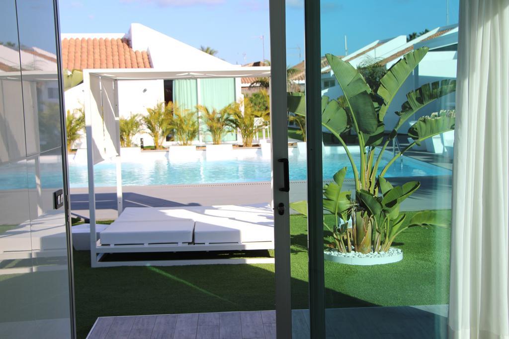 Seven Hotel & Wellness - Gay Men Only Maspalomas  Eksteriør billede
